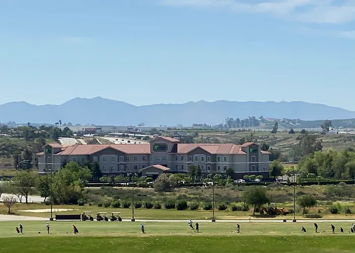 Holiday Inn Express & Suites Beaumont - Oak Valley By Ihg